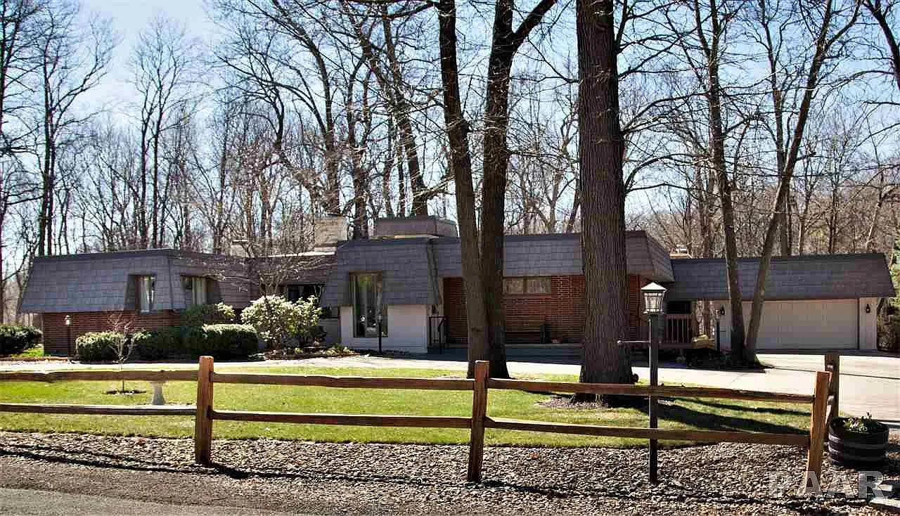 9038 N Picture Ridge Rd photo 1
