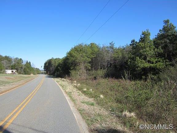 2nd image of Dills Rd