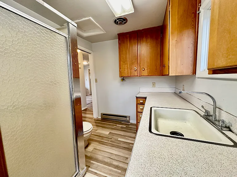 204 S Mill St — Photo 18