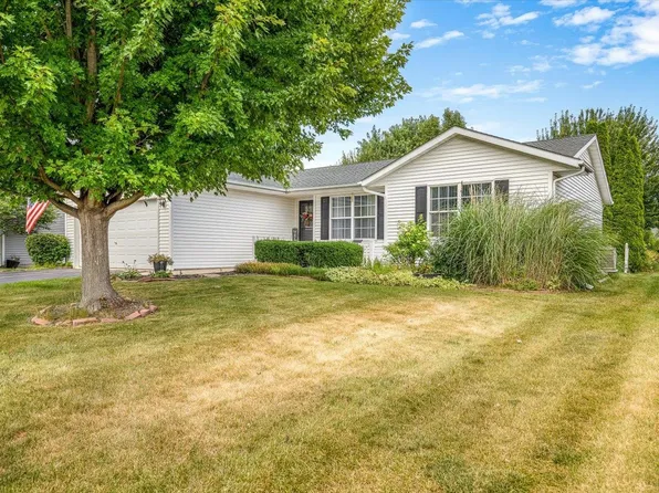 15635 Taylor St, South Beloit, IL 61080