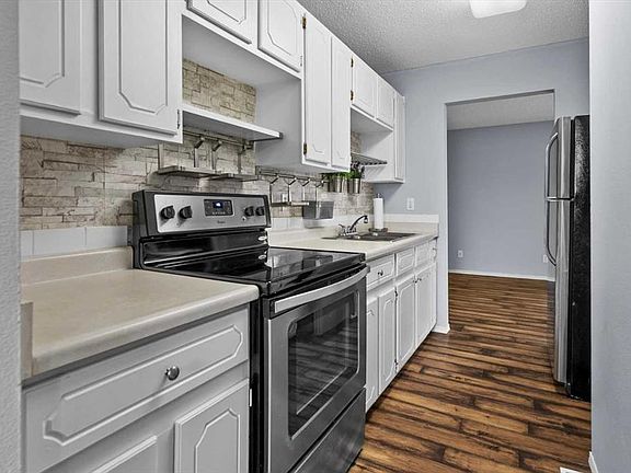 5th image of 2727 N Rundleson Rd NE #80