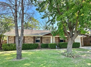 1508 Patricia Dr, Gainesville, TX 76240