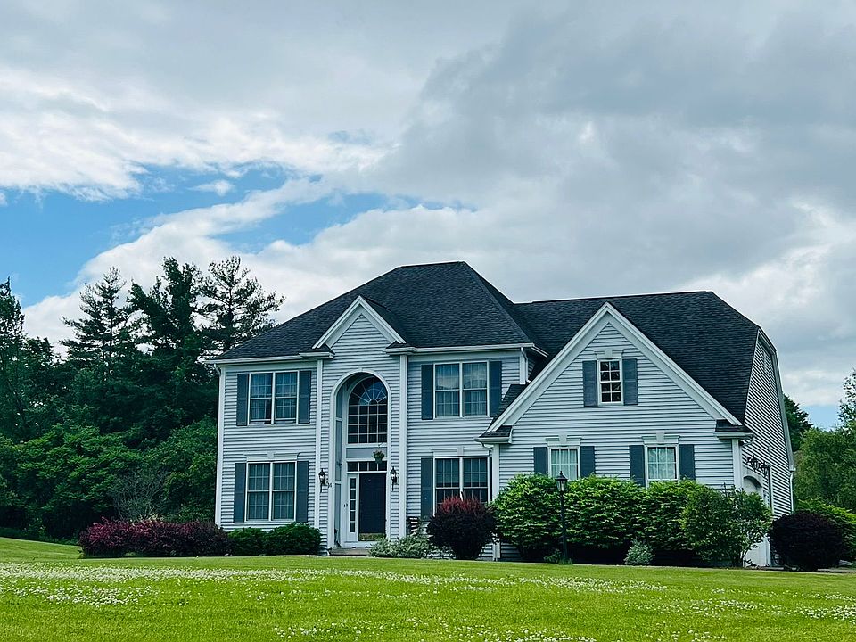 1st image of 14 Fairview Ln