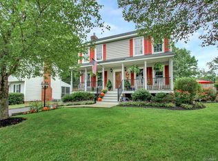 5201 Reids Pointe Rd, Glen Allen, VA 23060