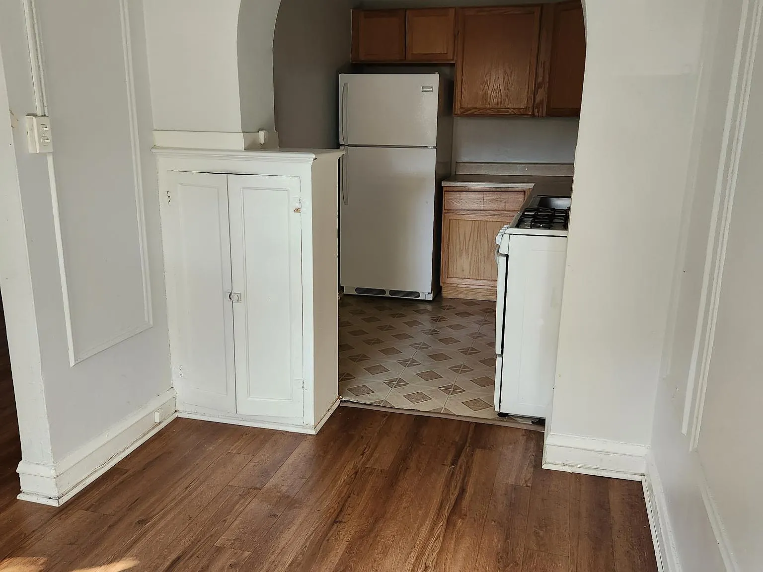 Commonwealth Apartments — Photo 2