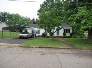 106 E Klutz St, Maiden, NC 28650