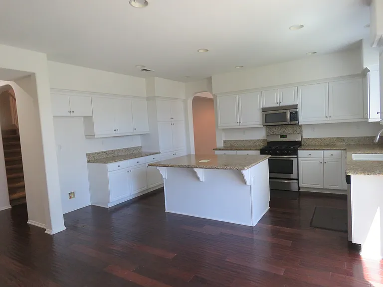 35063 Hogan Dr — Photo 7