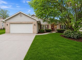 3816 Woods Edge Rd, Columbia, MO 65203