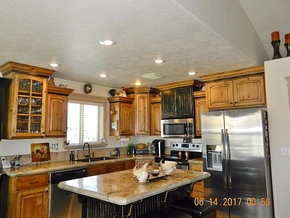 5th image of 583 E Gatehouse Ln
