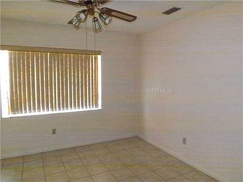 3rd image of 1106 Carolina Ave
