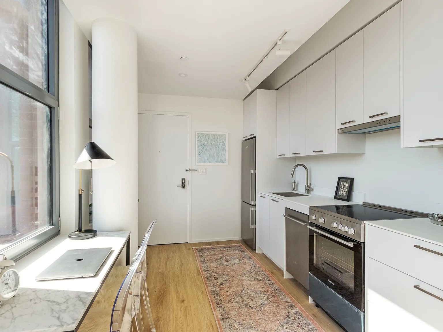 955 Sterling Place — Photo 4
