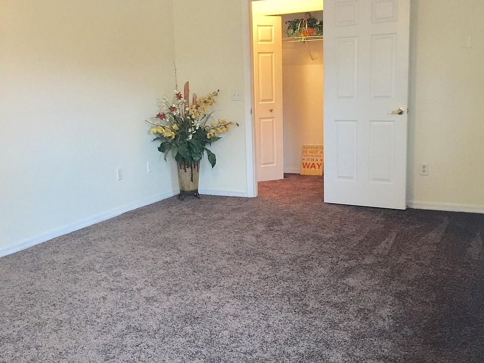 Living Room with view of Closet