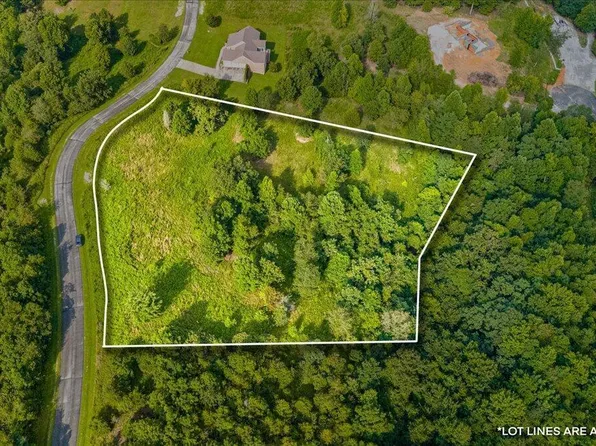 126 Emerald Pointe Cir, Rockwood, TN 37854