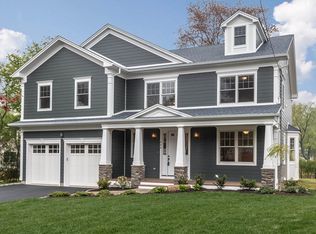 47 Woodbrook Cir, Westfield, NJ 07090