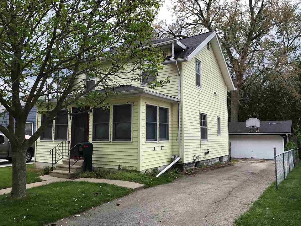 2nd image of 1126 S West Ave