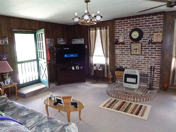 2nd image of 409 Plauche St