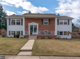 480 Meridian Ln, York, PA