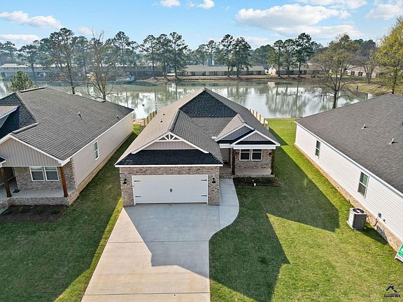 4th image of 125 Northsky Dr
