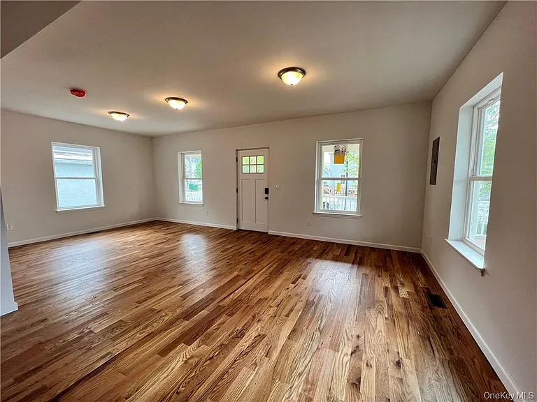 126 Main St #2 — Photo 3