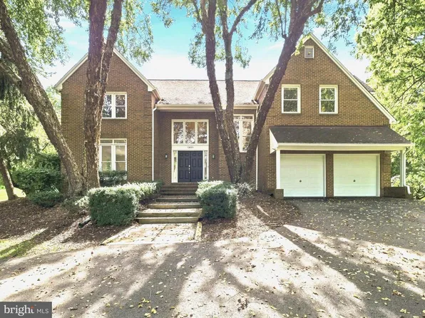 13805 W End Farm Rd, Upper Marlboro, MD 20772