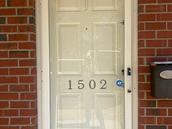 4th image of 1502 N Chestnut St #1502