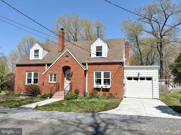 1510 Callaway Dr, Shady Side, MD 20764