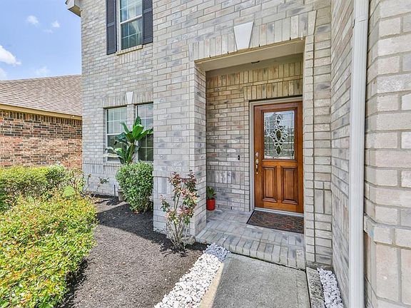 4th image of 26315 Smokey Valley Ln