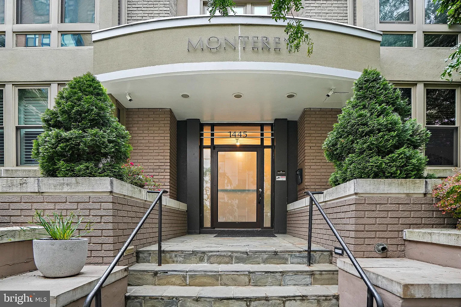 1445 N St NW APT 205 photo 1