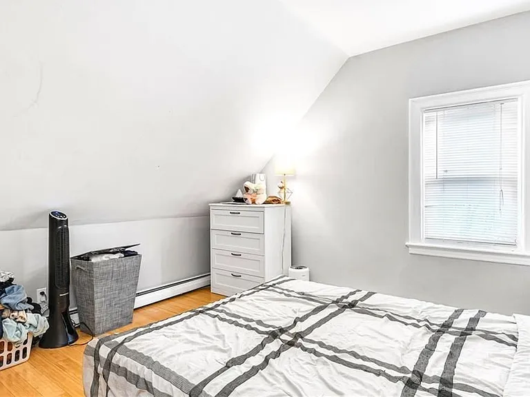4 Poplar St #3 — Photo 11
