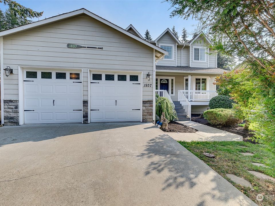 1st image of 1937 Bartl Dr