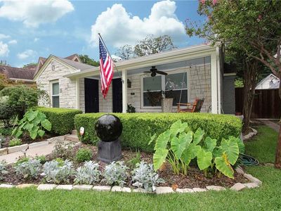 1043 N Edgefield Ave, Dallas, TX, 75208