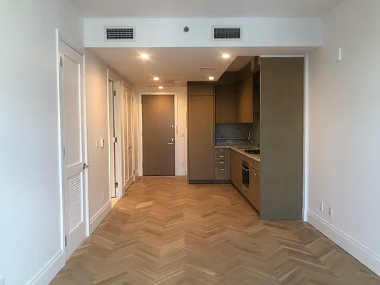 Rented by Nami New York Property LLC | media 15