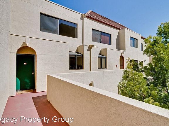 4th image of 153 S California Ave APT F217