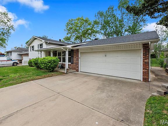 4th image of 1515 Kingsbury Dr