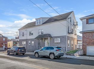 781 2nd St, Secaucus, NJ 07094