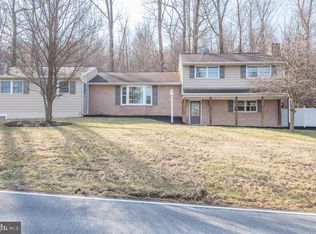 2123 Cider Press Rd, Manheim, PA 17545