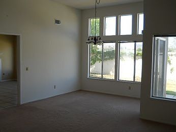 4th image of 28716 Highpoint Ave