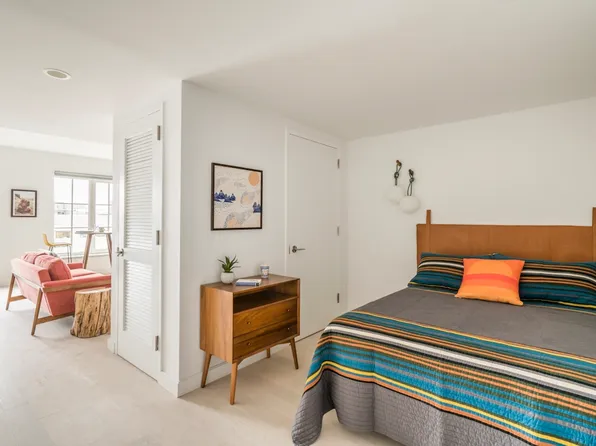 350 Clarkson Avenue image 5 of 17