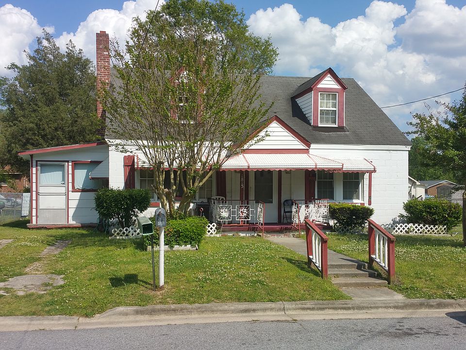 1st image of 1813 McClellan St