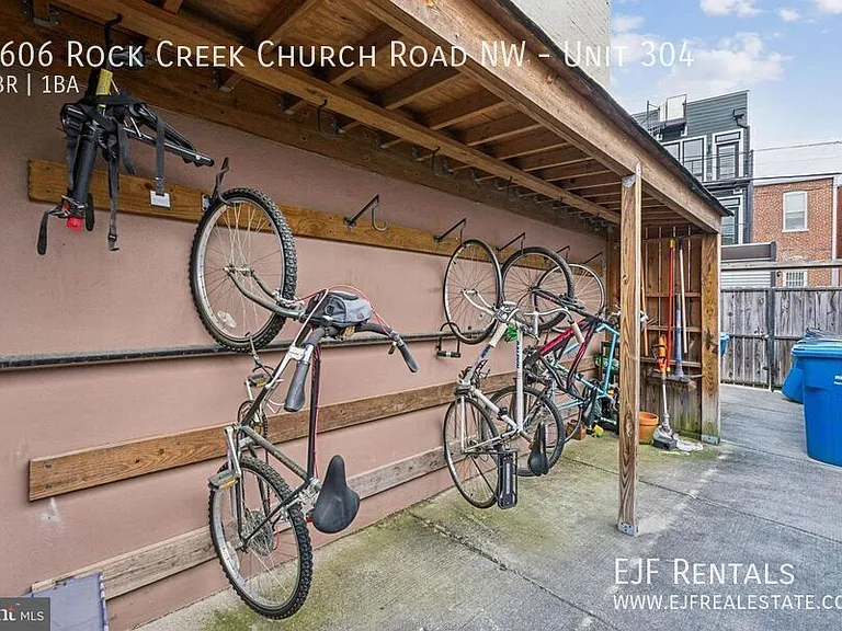 3606 Rock Creek Church Rd #304 — Photo 10