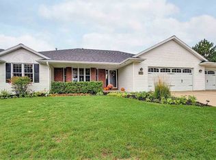 1812 Ledgeview Rd, De Pere, WI 54115