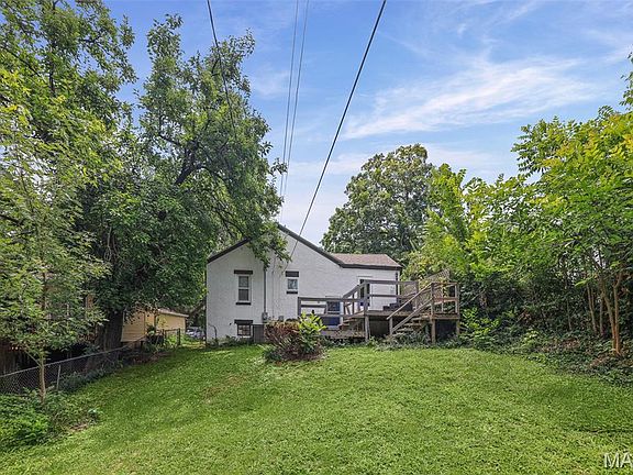 5th image of 118 Hazel Ave