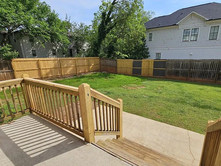 2812 Craigie Ave #B — Photo 14