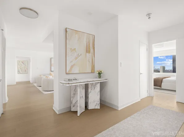 303 East 57th Street image 14 of 14