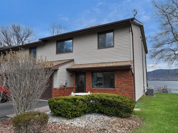 528 Barberry Lane, New Windsor, NY 12553