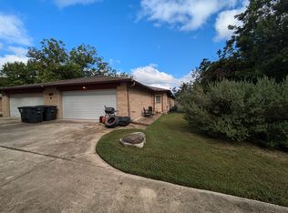 1821 Post Rd #2B, New Braunfels, TX 78130