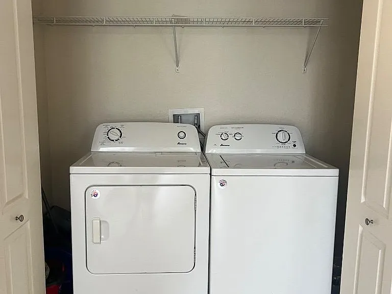 Unit Photo