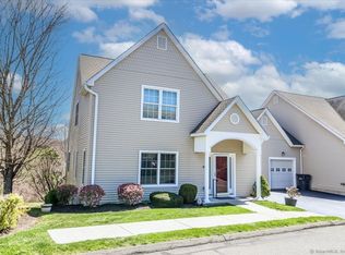 14 Heron View Rd UNIT 14, New Fairfield, CT 06812