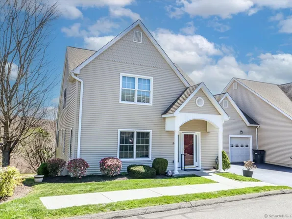 14 Heron View Road #14, New Fairfield, CT 06812