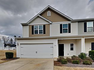 8134 Paw Club Dr, Charlotte, NC